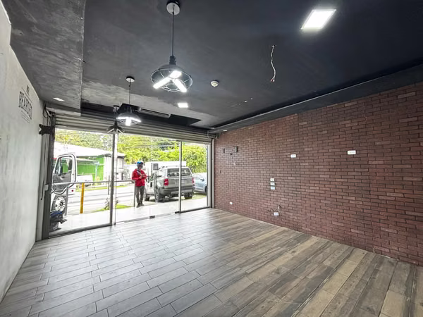 Local comercial Zapote 41m2 plaza comercial con seguridad