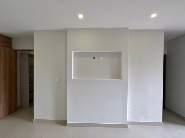 Venta de Casa Nueva para Estrenar en el Prestigioso Condominio Lusso Santa Ana