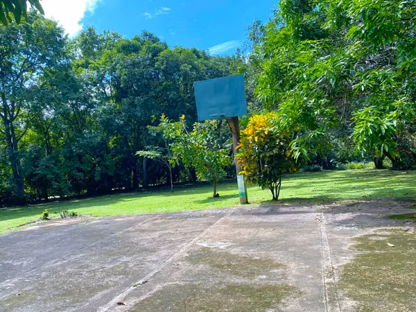 VENTA Quinta de Ensueño en San Pablo de Turrubares con Piscina, Cabaña y 1 Hectárea de Naturaleza