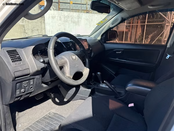 TOYOTA FORTUNER 2015 AUTOMÁTICA DIESEL BLANCO