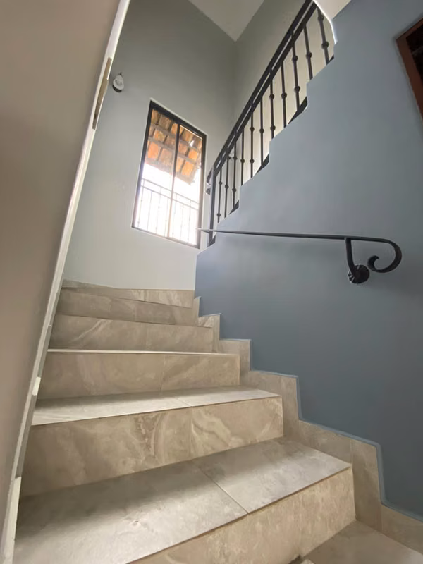Casa 100% Remodela en Condominio Lomas de Granadilla, Curridabat