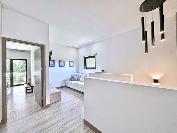 Casa Bosque Vistas Escazu home in Gated Community-Pool-Gym