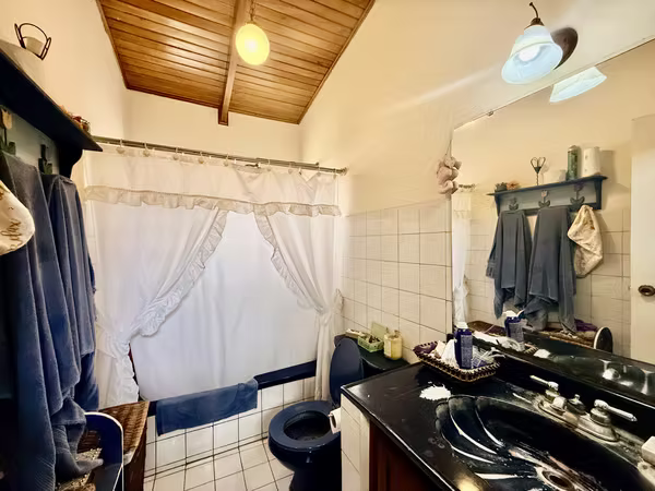 Cartago, Casa una Planta | Uso Mixto | Amplio Parqueo Gran Visibilidad Comercial