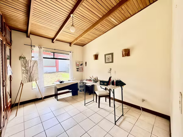Cartago, Casa una Planta | Uso Mixto | Amplio Parqueo Gran Visibilidad Comercial