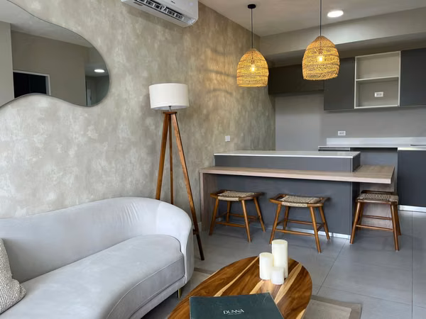 OPORTUNIDAD!!! Apartamento en Piso 14, una habitación, un parqueo. Nunciatura. Excelente Ubicación