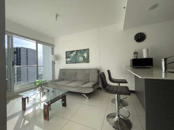 U Nunciatura 1 Hab Amueblado · 49 m²
