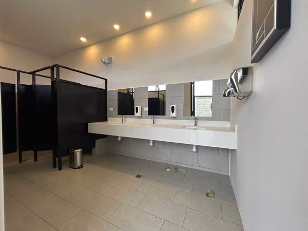 Alquiler casa en Lindora T-101