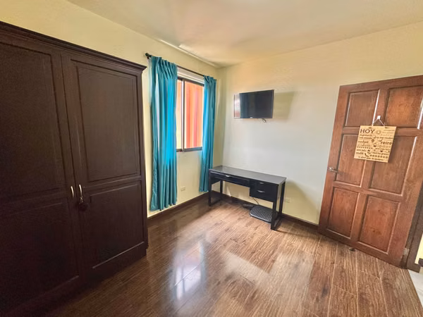 Apartamento espacioso con electrodomésticos Los Arcos, Cariari Heredia
