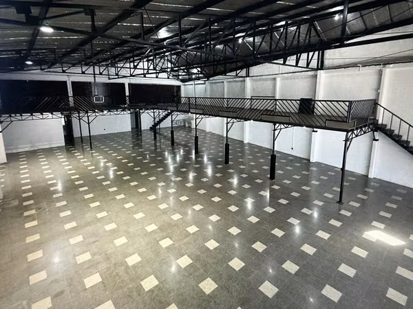 Bodega Industrial 850