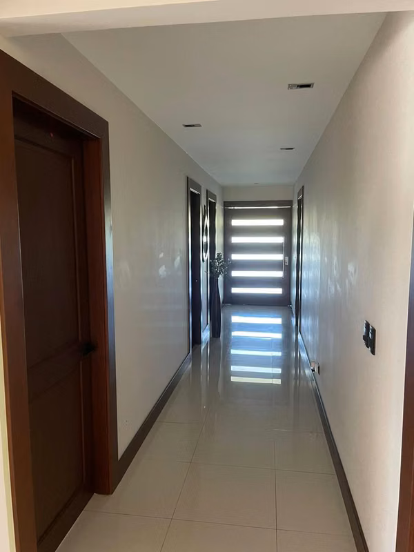 SE VENDE  CASA   CONDOMINIO VISTAS DE SANTA BARBARA 1318 M2 TERRENO