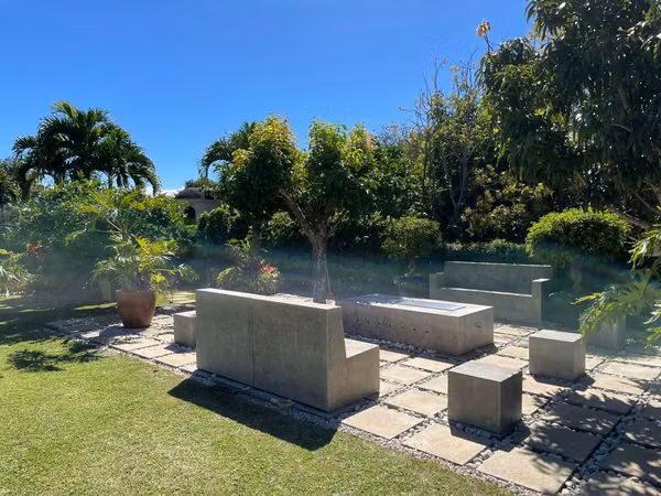 SE VENDE  CASA   CONDOMINIO VISTAS DE SANTA BARBARA 1318 M2 TERRENO