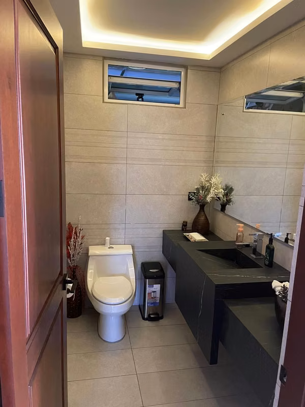 SE VENDE  CASA   CONDOMINIO VISTAS DE SANTA BARBARA 1318 M2 TERRENO
