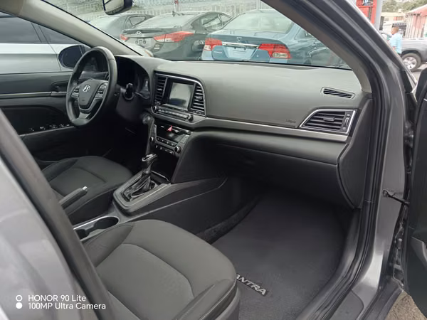 Hyundai elantra limited