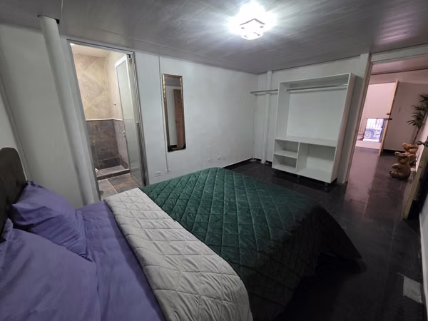 Alquilo apartamento en sabana sur