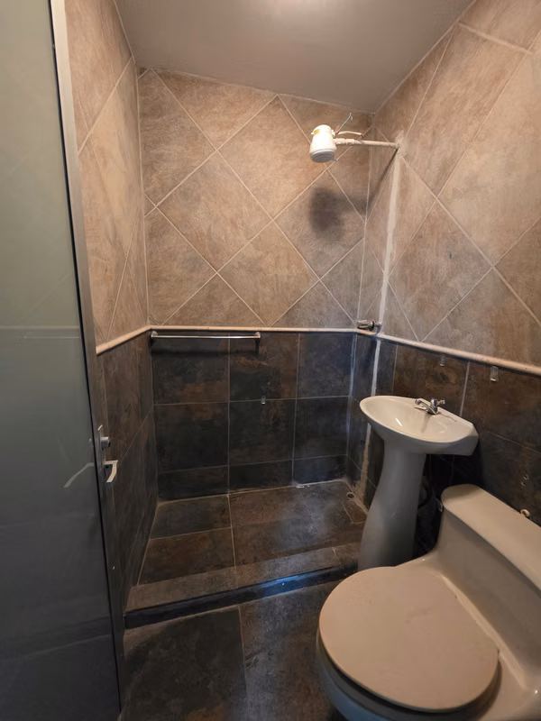 Alquilo apartamento en sabana sur