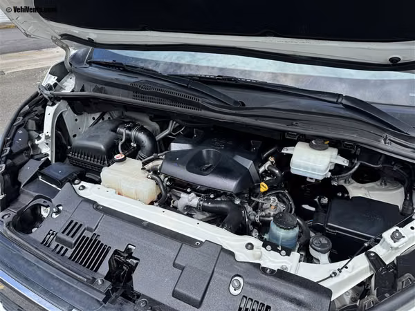 TOYOTA HIACE 2023 MANUAL DIESEL BLANCO