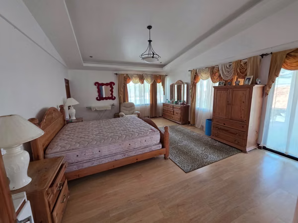 Se alquila casa de lujo, totalmente amueblada en Cartago, San Rafael de Oreamuno.