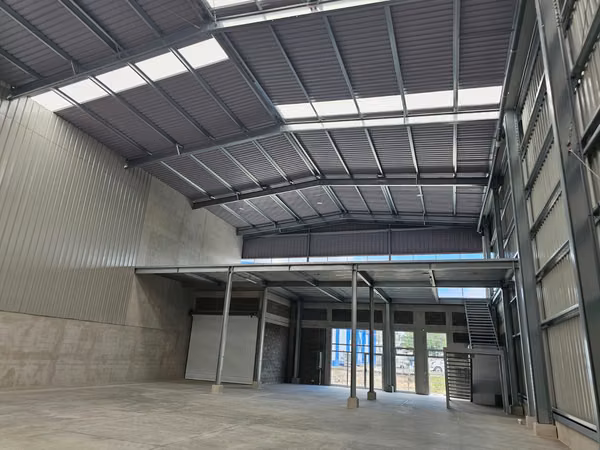bodega de 700 metros