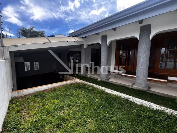 id 42536 Venta de Hermosa Casa en Guayabos de Curridabat