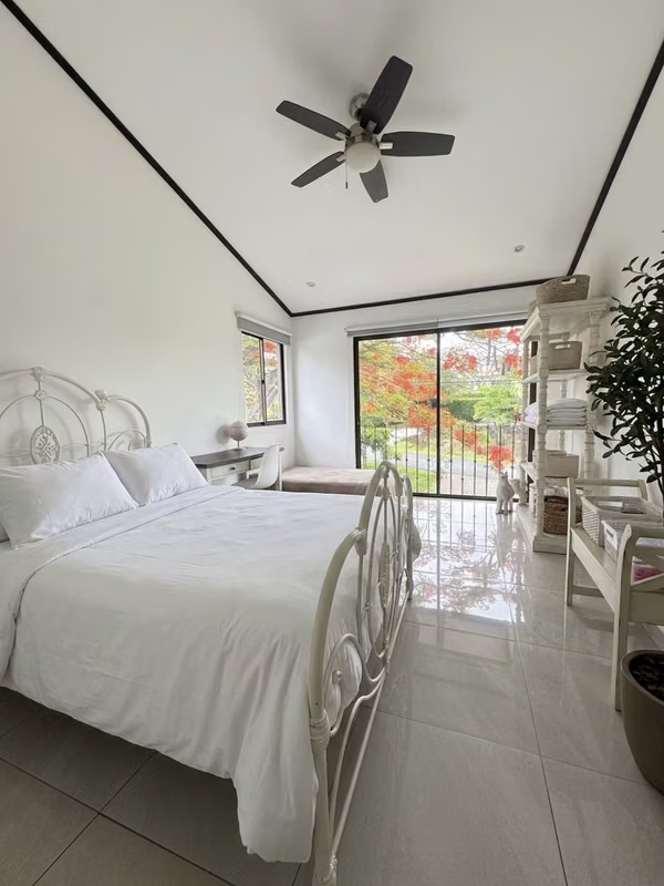 Casa en venta en Hacienda Los Reyes