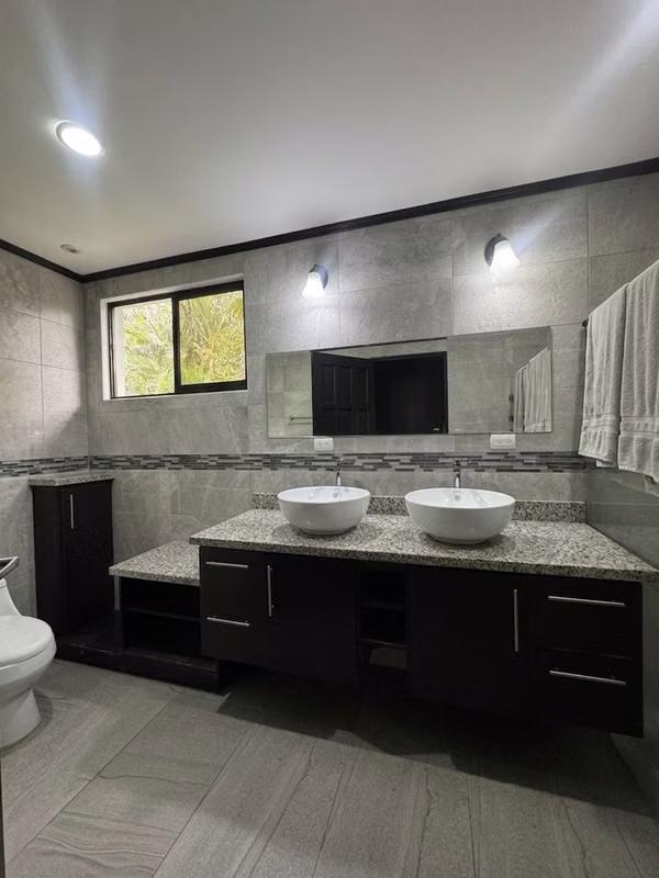 Casa en venta en Hacienda Los Reyes