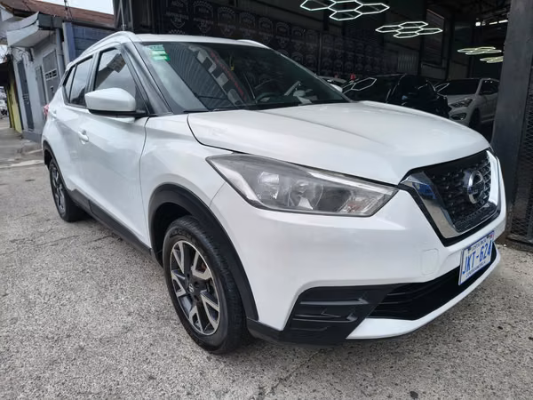 NISSAN KIKCS 2018 MANUAL 4X2