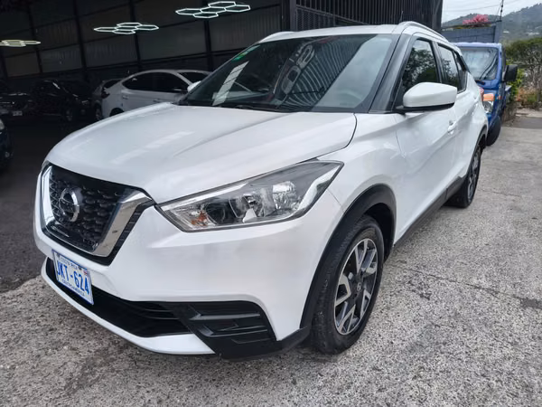 NISSAN KIKCS 2018 MANUAL 4X2