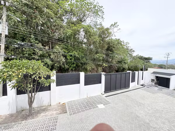 PARA ESTRENAR: Modernos apartamentos en San Rafael de Escazú•Rebajados