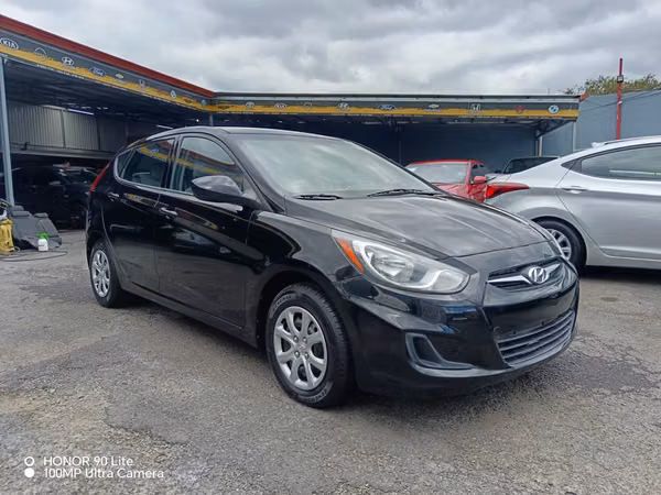 Hyundai accent