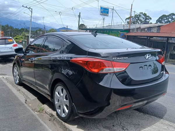 Hyundai elantra