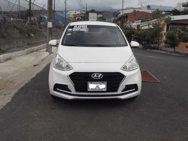 Hyundai Grand i10 Sedan Automatico 2018