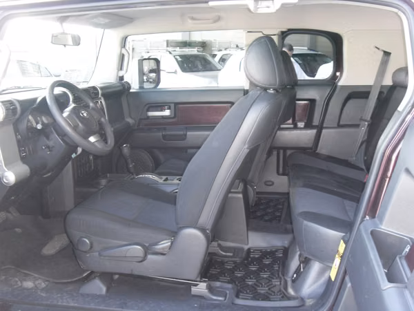 Toyota FJ Cruiser 4x2 Automatico