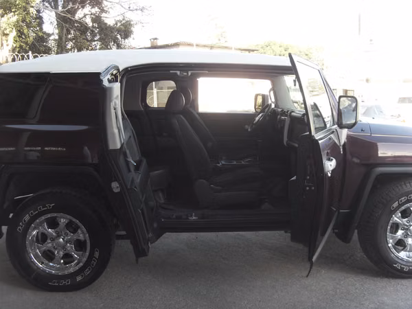 Toyota FJ Cruiser 4x2 Automatico