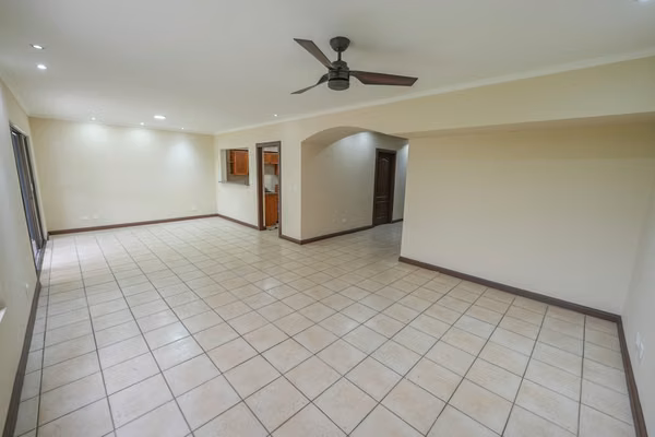 3 Bedroom House For Rent in Escazu