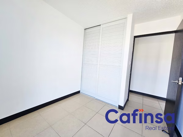 Apartamento de 3 habitaciones , Alquiler, Concasa