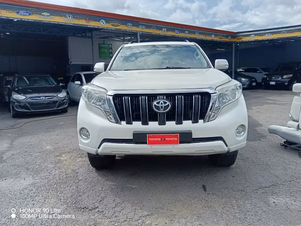Toyota land cruiser prado