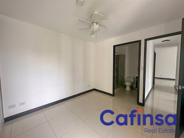 Apartamento de 3 habitaciones , Alquiler, Concasa