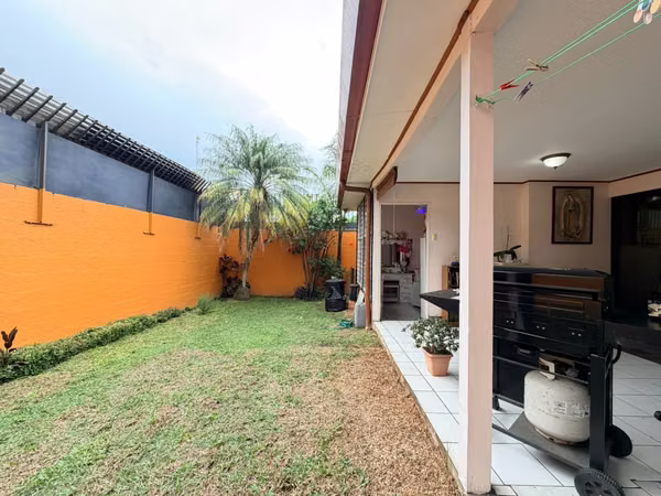 GANGA VENTA DE CASA EN ROHRMOSER 3 HABITACIONES