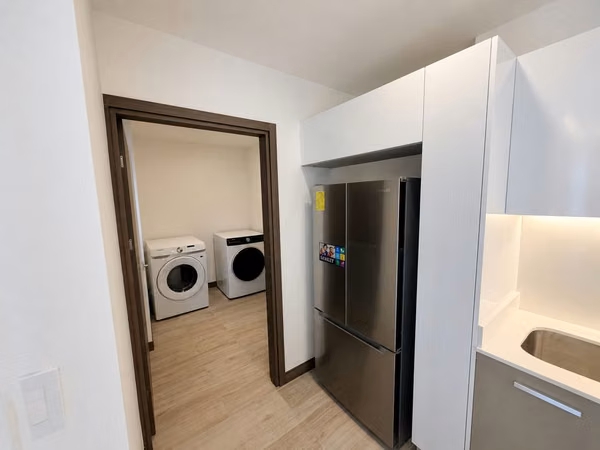 ALQUILER DE CASA NUEVA EN SANTA ANA URBANO