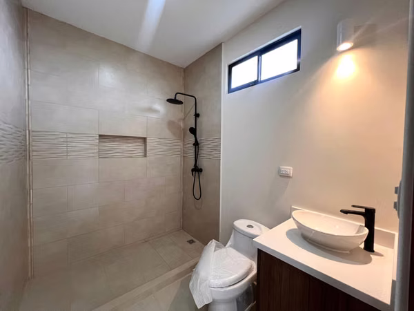 Se vende casa nueva en Condominio Casa Hacienda, La Unión, Tres Ríos.