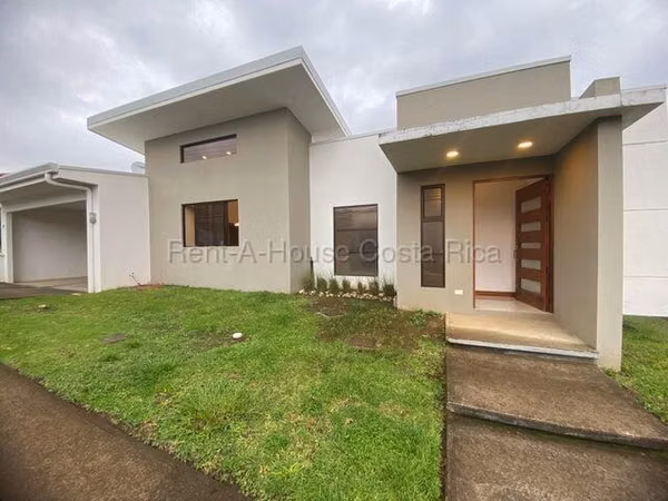 Modern Single-Story Home in a Family-Friendly Gated Community in Grecia
