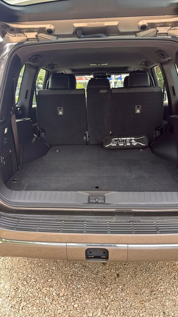 TOYOTA LAND CRUISER VX-R