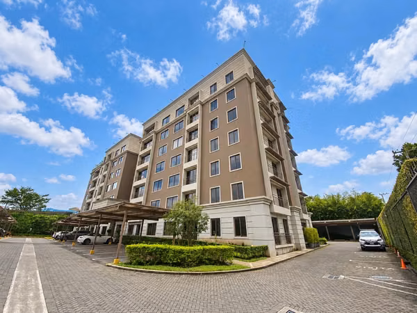 En venta fino apartamento en Ayarco Real, Curridabat, 6019