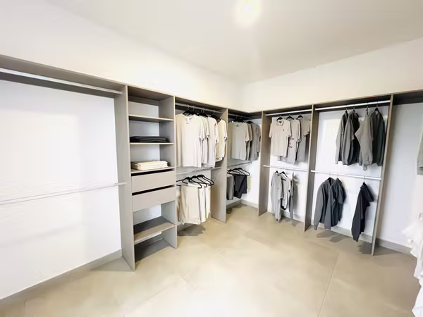 BRAND NEW HOME FOR SALE, GUACHIPELÍN, ESCAZÚ