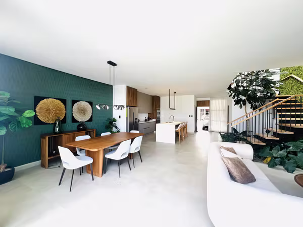 BRAND NEW HOME FOR SALE, GUACHIPELÍN, ESCAZÚ
