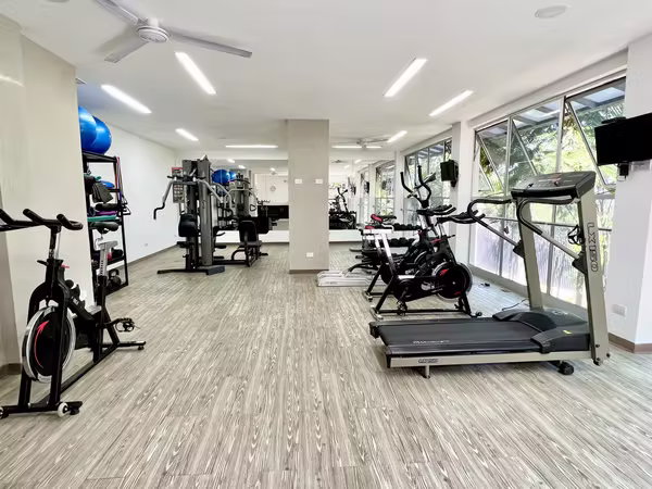 Escazu- Vista Hermosa - Amplia y Lujosa - Ubicación Ideal - Electrodomésticos