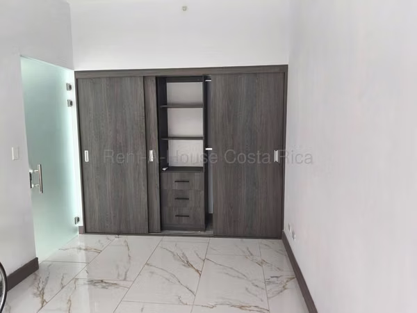 VENTA Apartamento Moderno en Condominio Allegra, Lagunilla – Seguridad y Amenidades Premium