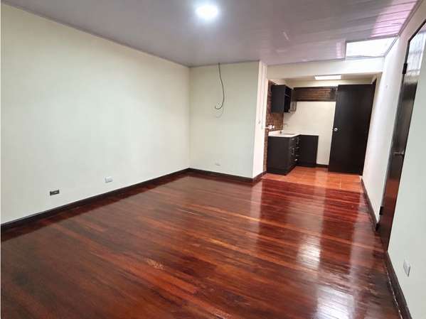 Super Económico. Escazu. Apartamento pequeño
