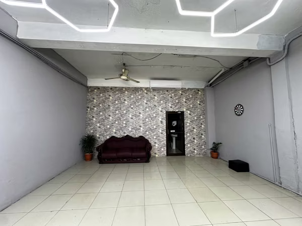 Local Comercial Puntarenas Centro, Genera $1,000 Mensuales – Inversión