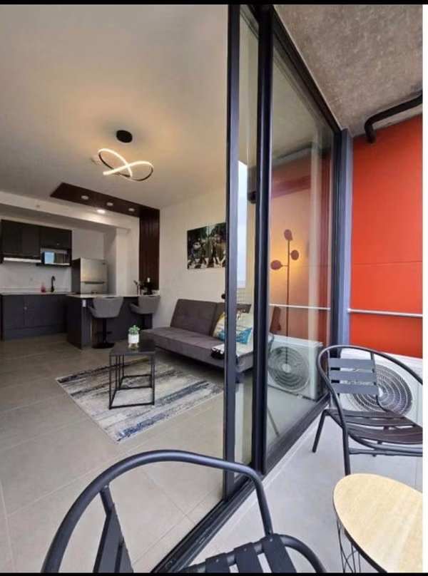 Apartamento Amueblado en Escalante | 1 Habitación | Amplio Balcón | $1.200